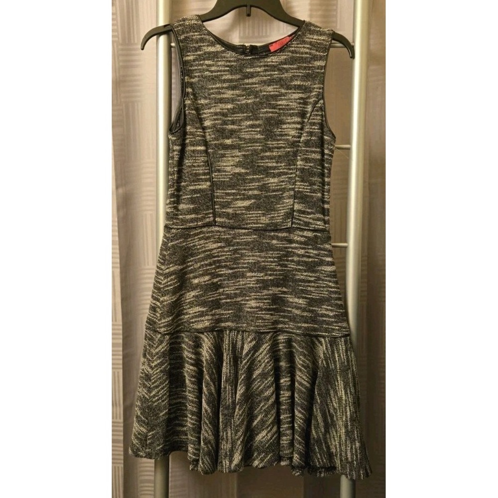 RED By Saks‎ Fifth Avenue Black Heathered Sheath Dress Size Medium Made In USA